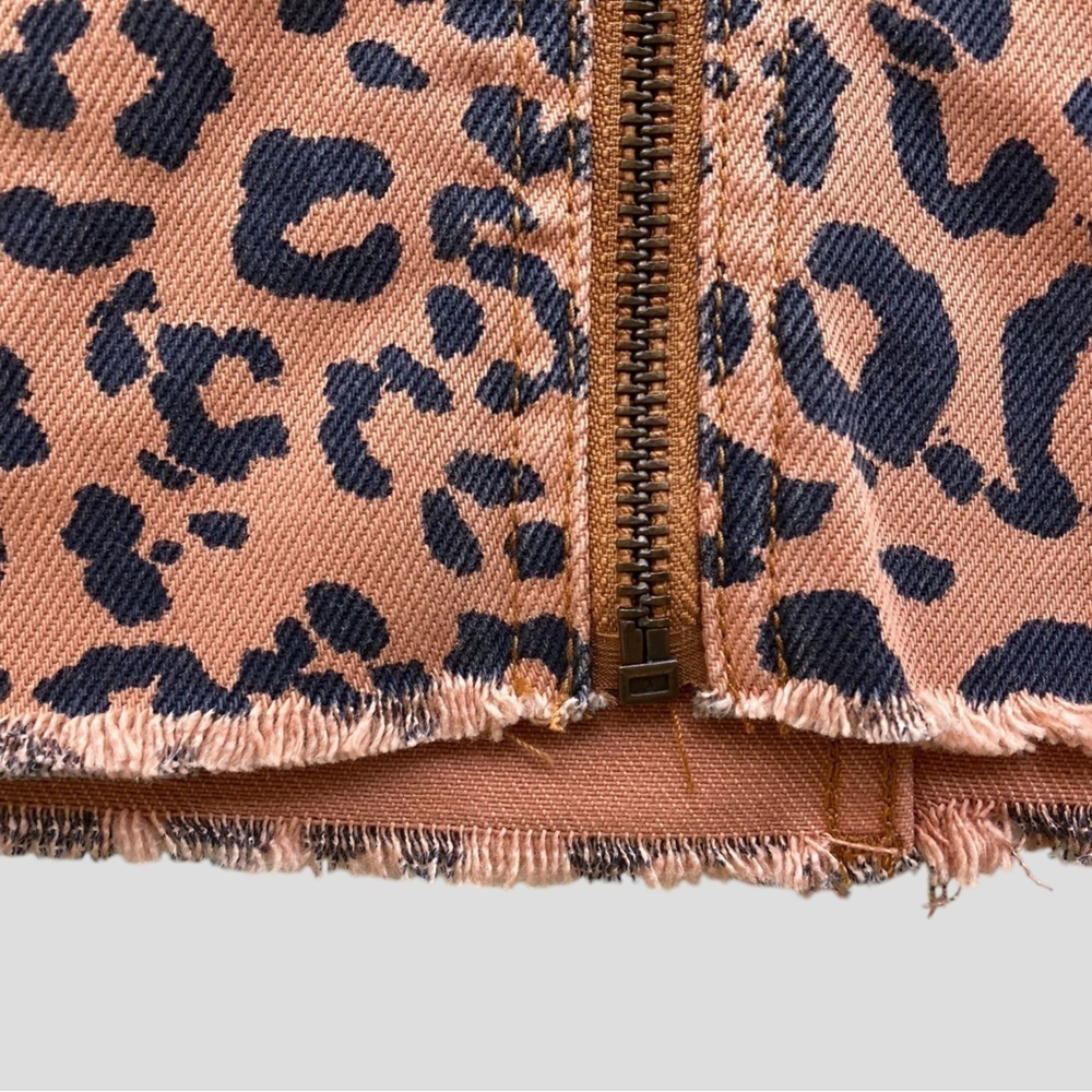 Free People We The Free Denim Skirt Zip It Up O-Ring Leopard Print Women’s 28 - Picture 7 of 11